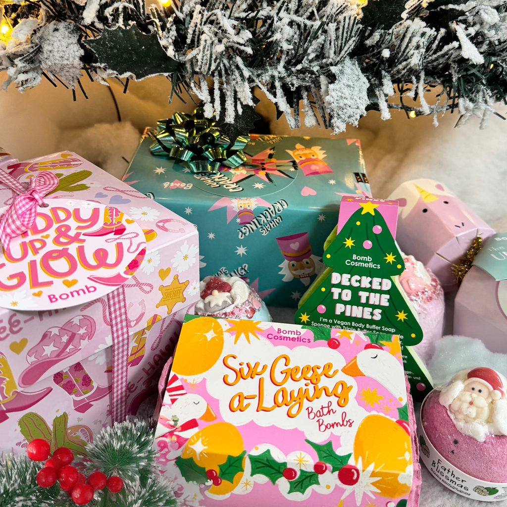 Santa’s Sleigh of Gifts!